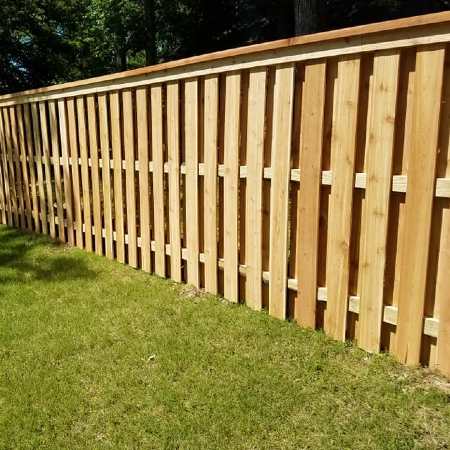 wood fence builders